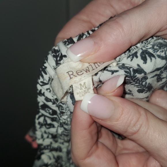 REWIND Black & White Romper w/ Draw String & Tiny Pink Ball Trim/Accents! SUPER - Picture 7 of 7